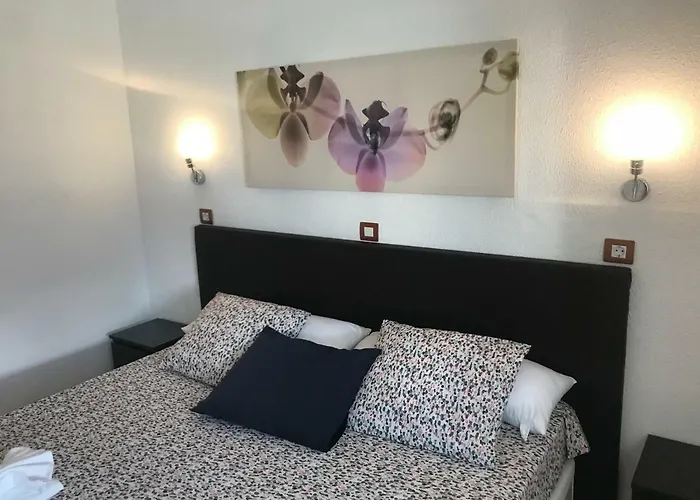 Appartement 5 Min Walk From Yumbo 309-322 *