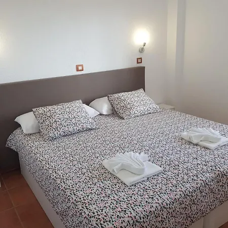 5 Min Walk From Yumbo 309-322 *