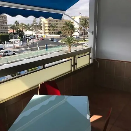 5 Min Walk From Yumbo 309-322 *