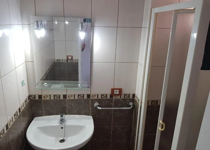 Διαμέρισμα 5 Min Walk From Yumbo 309-322 *